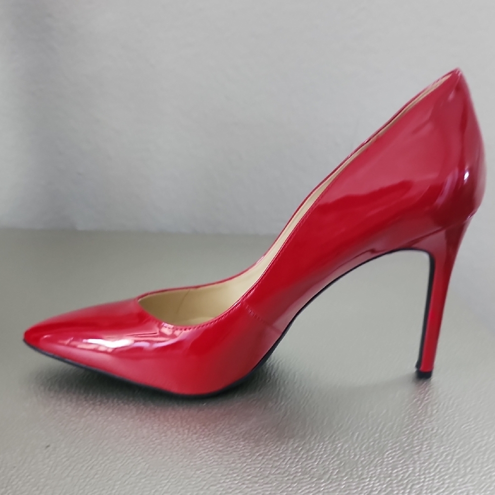 Chic Red Patent Leather Heels